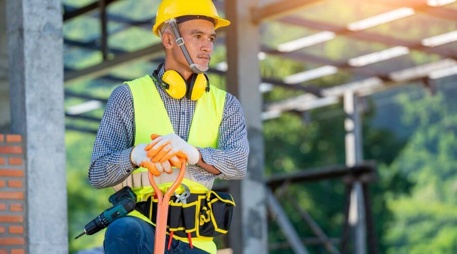 Expert Emergency Roof Repairs services in Livingston, IL